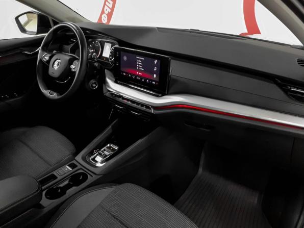 Skoda Octavia IV (A8) с пробегом 2021 года, цена 2 151 000 рублей, 83630 км, лифтбек, Автокод Объявления