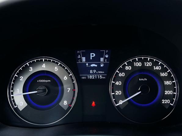 Hyundai Solaris I с пробегом 2012 года, цена 829 999 рублей, 182102 км, седан, Автокод Объявления