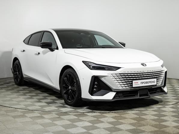 Changan UNI-V I с пробегом 2023 года, цена 2 175 900 рублей, 37000 км, лифтбек, Автокод Объявления