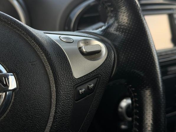 Nissan Juke I с пробегом 2012 года, цена 1 000 000 рублей, 134933 км, внедорожник, Автокод Объявления