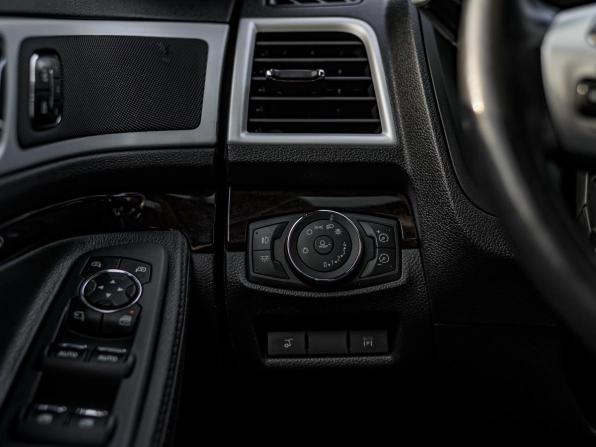 Ford Explorer V с пробегом 2013 года, цена 1 440 000 рублей, 263910 км, внедорожник, Автокод Объявления