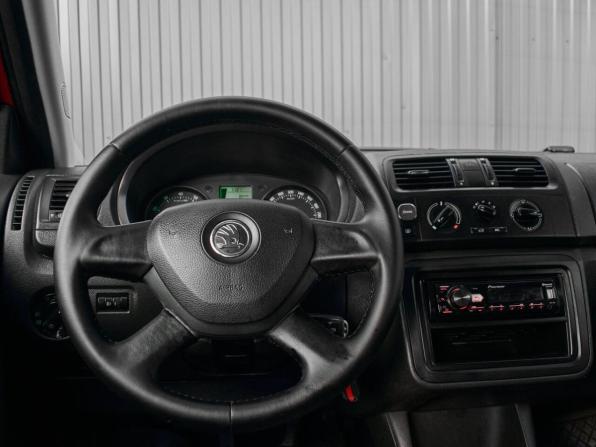 Skoda Fabia II Рестайлинг с пробегом 2013 года, цена 490 000 рублей, 205400 км, хэтчбек, Автокод Объявления