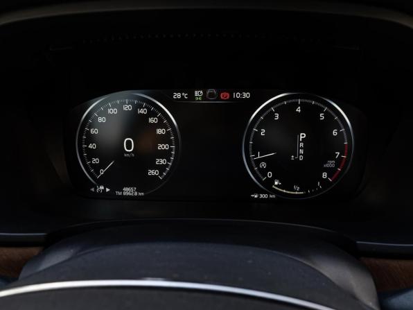 Volvo S90 II Рестайлинг с пробегом 2020 года, цена 4 360 000 рублей, 48657 км, седан, Автокод Объявления