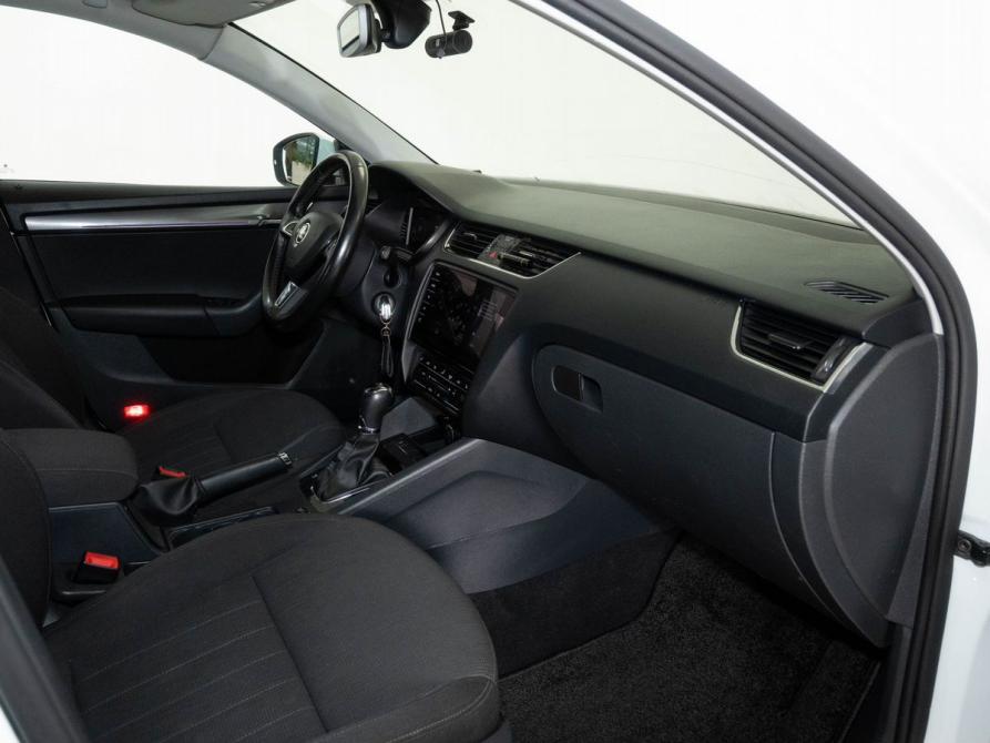 Skoda Octavia III (A7) Рестайлинг Казань  - изображение 6