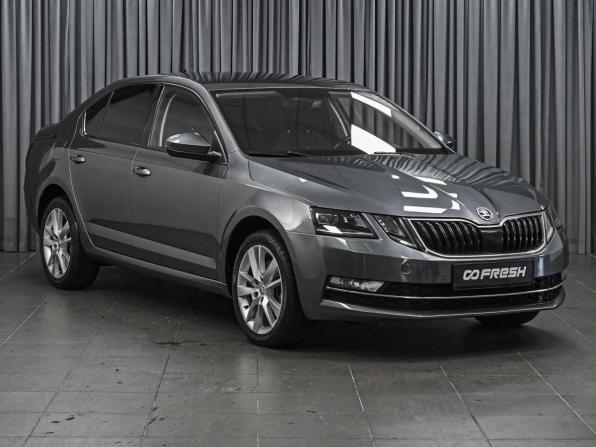 Skoda Octavia III (A7) Рестайлинг с пробегом 2017 года, цена 1 569 000 рублей, 211989 км, лифтбек, Автокод Объявления