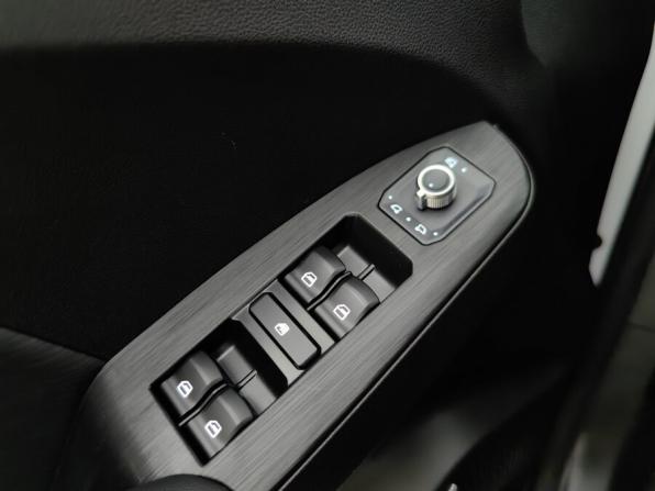 Haval Jolion I с пробегом 2023 года, цена 2 151 000 рублей, 3800 км, внедорожник, Автокод Объявления