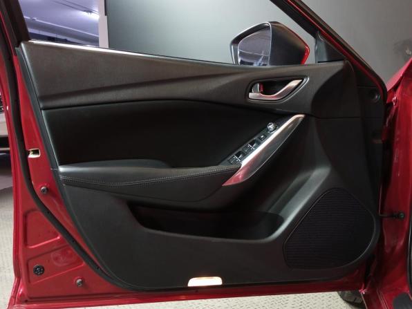 Mazda 6 III (GJ) Рестайлинг с пробегом 2015 года, цена 1 880 000 рублей, 136876 км, седан, Автокод Объявления