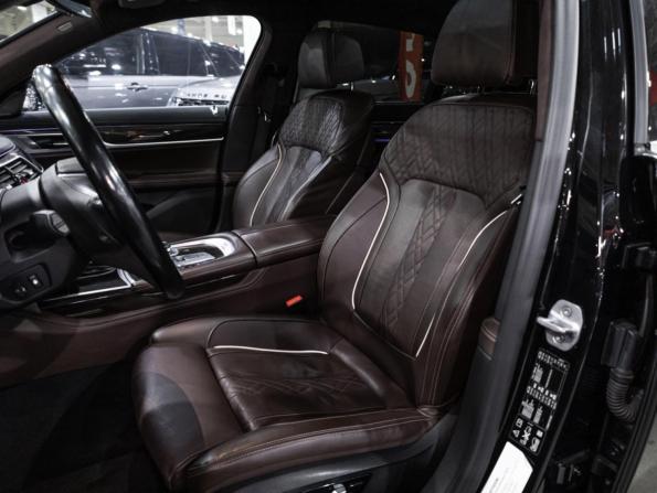 BMW 7 серии VI (G11/G12) с пробегом 2017 года, цена 3 699 700 рублей, 143366 км, седан, Автокод Объявления