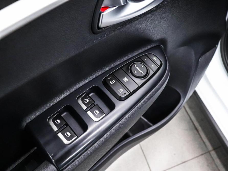 Kia Rio IV Рестайлинг Красноярск  - изображение 11