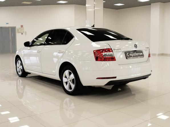 Skoda Octavia III (A7) Рестайлинг с пробегом 2020 года, цена 1 587 000 рублей, 217000 км, лифтбек, Автокод Объявления