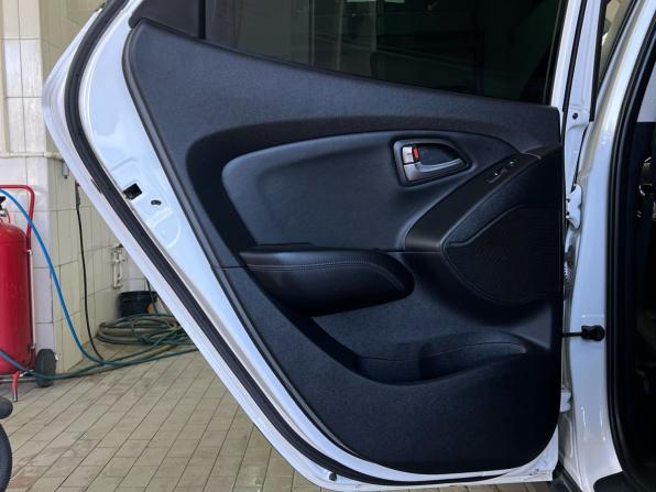 Hyundai ix35 I Рестайлинг с пробегом 2014 года, цена 1 327 000 рублей, 90503 км, внедорожник, Автокод Объявления