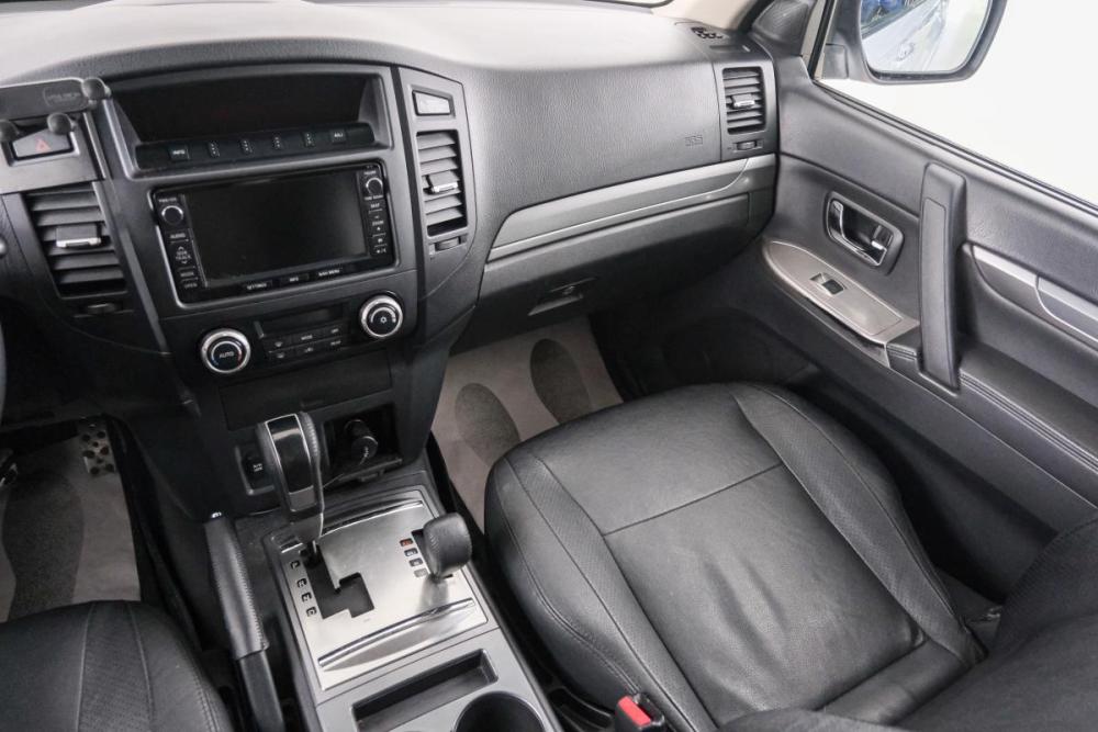 Mitsubishi Pajero IV Рестайлинг 1 Красноярск  - изображение 12
