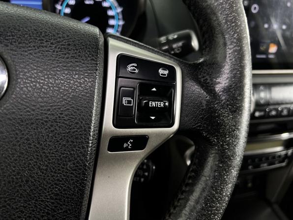 Toyota Land Cruiser Prado 150 Series с пробегом 2011 года, цена 2 470 000 рублей, 318747 км, внедорожник, Автокод Объявления