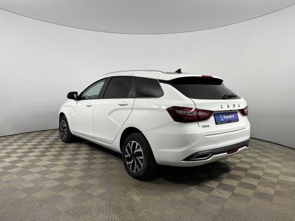 Lada (ВАЗ) Vesta I Рестайлинг (NG) с пробегом 2024 года, цена 1 350 000 рублей, 41132 км, универсал, Автокод Объявления
