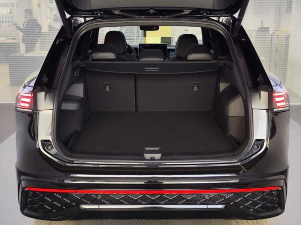 Volkswagen Tiguan III (China Market) с пробегом 2025 года, цена 4 499 000 рублей, 6600 км, внедорожник, Автокод Объявления