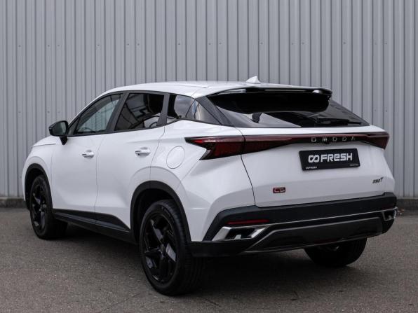 Omoda C5 I с пробегом 2023 года, цена 1 599 000 рублей, 78928 км, внедорожник, Автокод Объявления