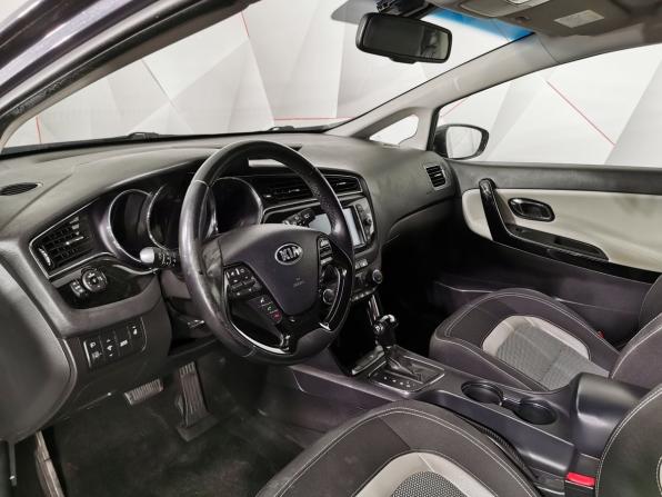 Kia Ceed II Рестайлинг с пробегом 2018 года, цена 1 329 000 рублей, 141214 км, универсал, Автокод Объявления