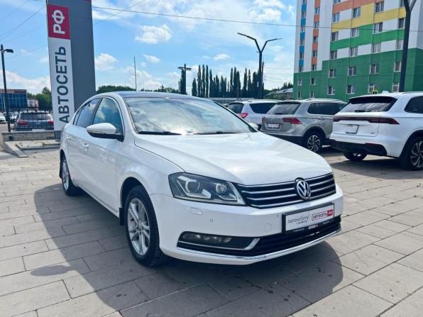Volkswagen Passat B7 с пробегом 2011 года, цена 1 069 100 рублей, 200037 км, седан, Автокод Объявления
