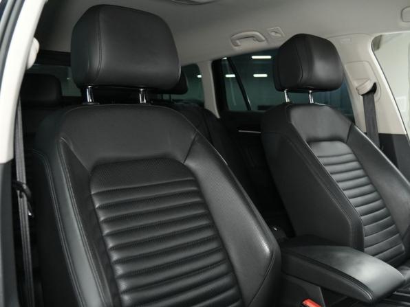 Volkswagen Passat B8 с пробегом 2015 года, цена 1 845 000 рублей, 78000 км, универсал, Автокод Объявления
