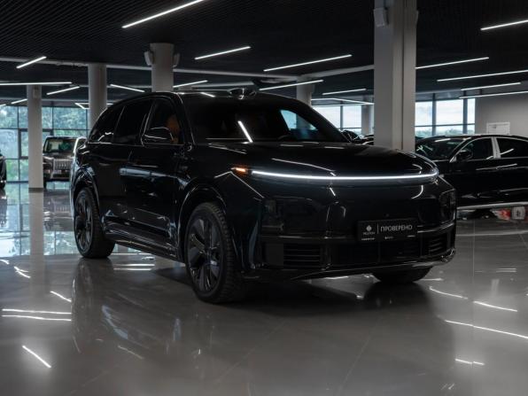 Li Auto (Lixiang) L7 I Рестайлинг с пробегом 2024 года, цена 6 800 000 рублей, 20044 км, внедорожник, Автокод Объявления