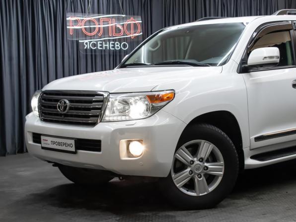 Toyota Land Cruiser 200 Series Рестайлинг 1 с пробегом 2014 года, цена 4 949 000 рублей, 121480 км, внедорожник, Автокод Объявления
