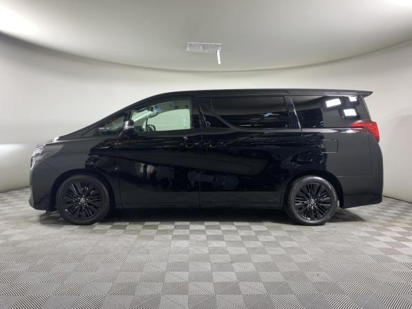 Toyota Alphard III Рестайлинг с пробегом 2019 года, цена 4 555 000 рублей, 184036 км, минивэн, Автокод Объявления