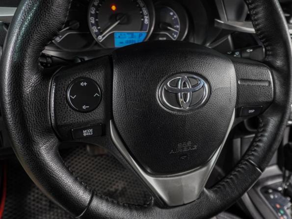 Toyota Corolla XI (E160 E170 E180) с пробегом 2014 года, цена 1 349 000 рублей, 188861 км, седан, Автокод Объявления