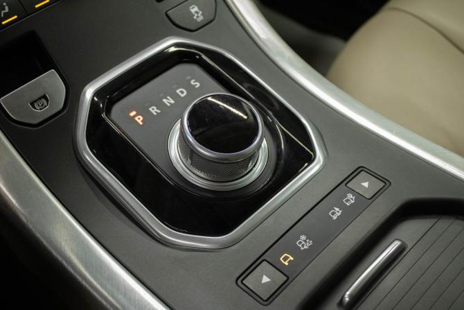 Land Rover Range Rover Evoque I с пробегом 2011 года, цена 1 599 000 рублей, 134790 км, внедорожник, Автокод Объявления