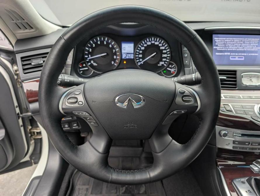 Infiniti M IV Москва  - изображение 9