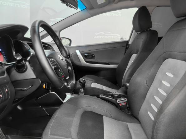 Kia Ceed II с пробегом 2012 года, цена 890 000 рублей, 237989 км, хэтчбек, Автокод Объявления