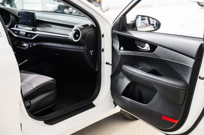 Kia Cerato IV Рестайлинг с пробегом 2021 года, цена 2 280 000 рублей, 89443 км, седан, Автокод Объявления