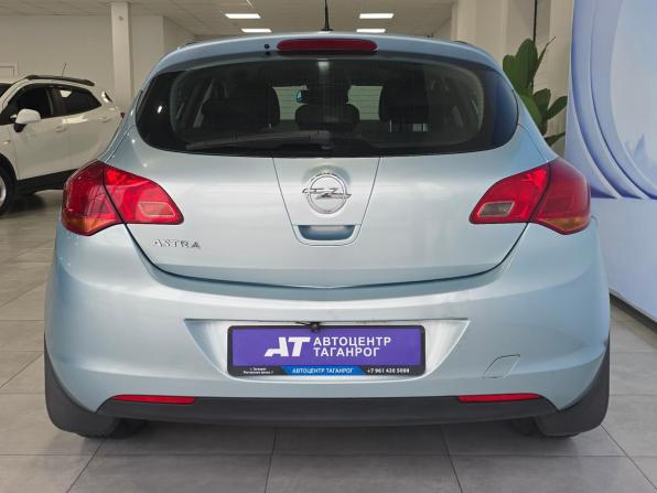 Opel Astra J с пробегом 2010 года, цена 649 000 рублей, 270033 км, хэтчбек, Автокод Объявления