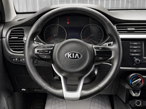 Kia Rio IV с пробегом 2018 года, цена 1 300 000 рублей, 115066 км, седан, Автокод Объявления