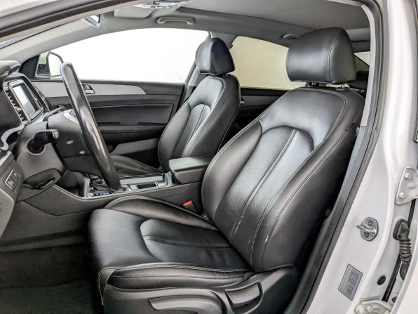 Hyundai Sonata VII (LF) Рестайлинг с пробегом 2017 года, цена 1 500 000 рублей, 188600 км, седан, Автокод Объявления