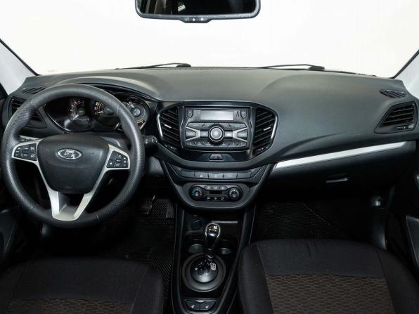 Lada (ВАЗ) Vesta I с пробегом 2017 года, цена 798 000 рублей, 132000 км, седан, Автокод Объявления