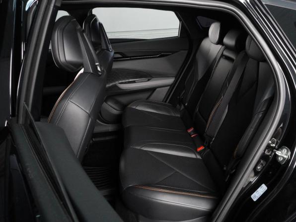 Changan UNI-V I с пробегом 2023 года, цена 2 325 000 рублей, 26824 км, лифтбек, Автокод Объявления