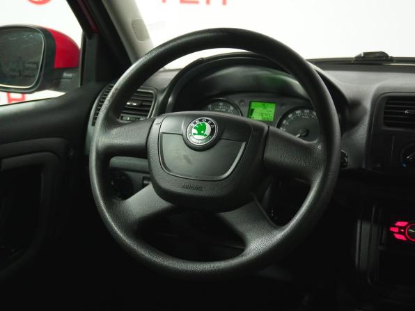 Skoda Fabia II Рестайлинг с пробегом 2012 года, цена 530 000 рублей, 176739 км, хэтчбек, Автокод Объявления