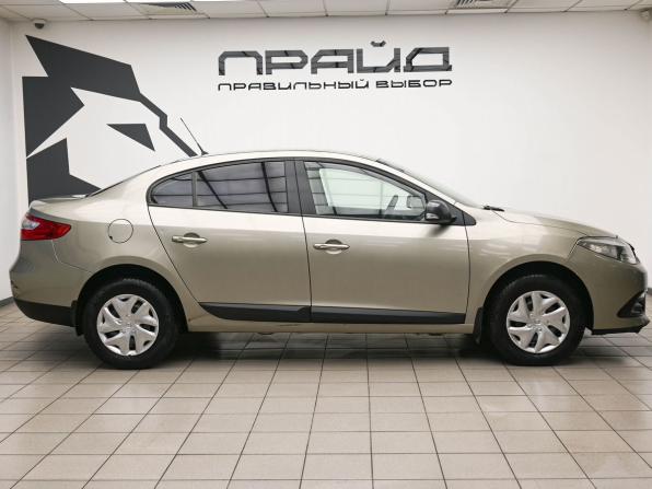 Renault Fluence I Рестайлинг с пробегом 2013 года, цена 599 000 рублей, 173239 км, седан, Автокод Объявления