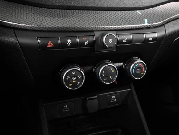 Lada (ВАЗ) Vesta I Рестайлинг (NG) с пробегом 2024 года, цена 1 689 000 рублей, 45 км, седан, Автокод Объявления