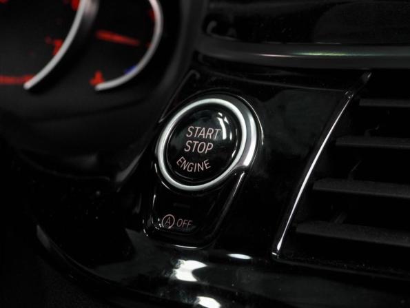BMW 5 серии VII (G30/G31/G38) с пробегом 2017 года, цена 2 499 000 рублей, 170688 км, седан, Автокод Объявления
