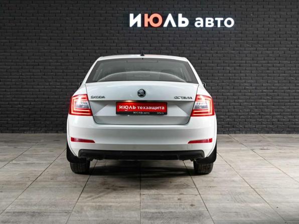 Skoda Octavia III (A7) с пробегом 2015 года, цена 1 180 000 рублей, 232578 км, лифтбек, Автокод Объявления