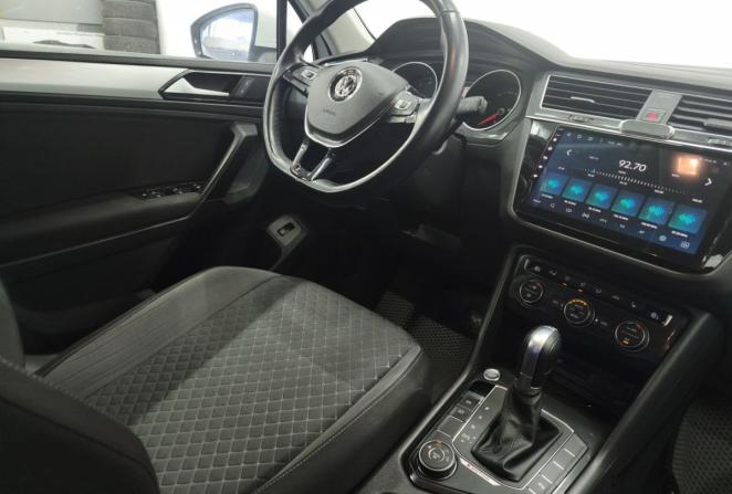 Volkswagen Tiguan II с пробегом 2018 года, цена 2 149 000 рублей, 110027 км, внедорожник, Автокод Объявления