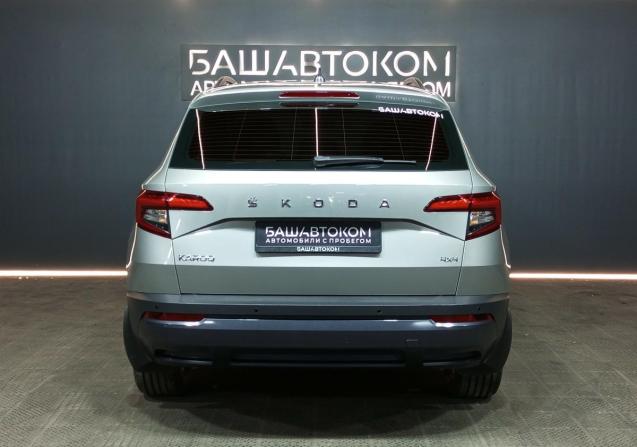 Skoda Karoq I с пробегом 2020 года, цена 2 149 000 рублей, 145846 км, внедорожник, Автокод Объявления