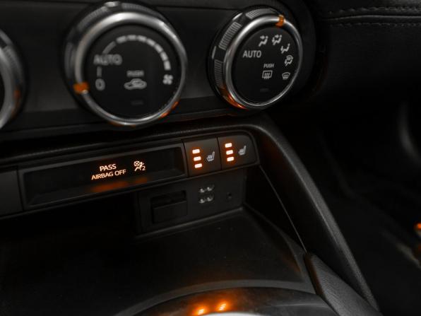Fiat 124 Spider I с пробегом 2016 года, цена 2 650 000 рублей, 133866 км, кабриолет, Автокод Объявления