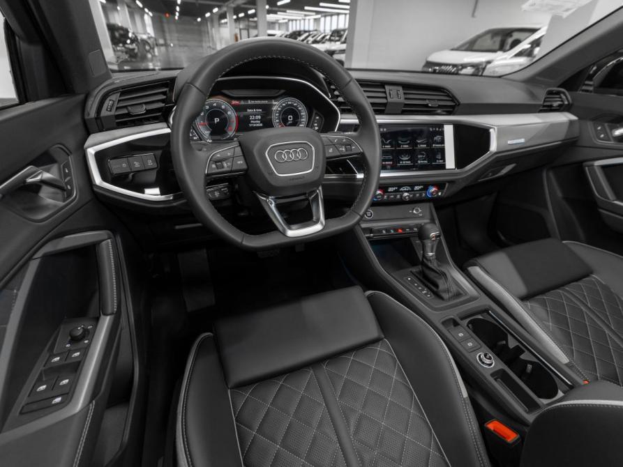 Audi Q3 II (F3) Москва  - изображение 7