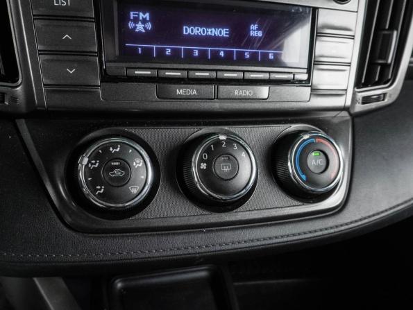Toyota RAV4 IV (XA40) с пробегом 2014 года, цена 1 899 000 рублей, 178132 км, внедорожник, Автокод Объявления