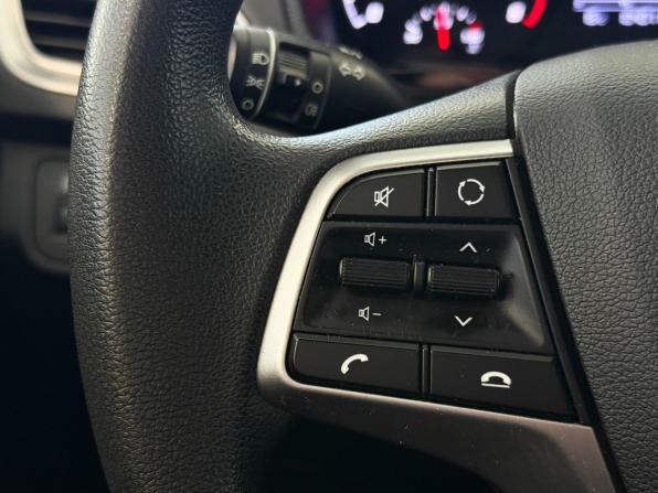 Hyundai Solaris II Рестайлинг с пробегом 2020 года, цена 1 557 000 рублей, 104011 км, седан, Автокод Объявления