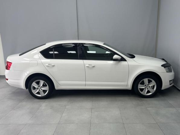 Skoda Octavia III (A7) с пробегом 2015 года, цена 1 100 000 рублей, 138294 км, лифтбек, Автокод Объявления