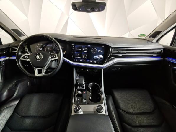 Volkswagen Touareg III с пробегом 2018 года, цена 5 000 000 рублей, 104100 км, внедорожник, Автокод Объявления