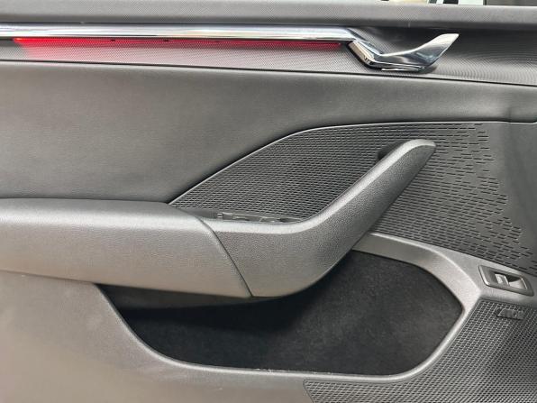 Skoda Octavia IV (A8) с пробегом 2020 года, цена 2 221 000 рублей, 117165 км, лифтбек, Автокод Объявления